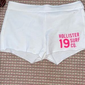 White Hollister shorts